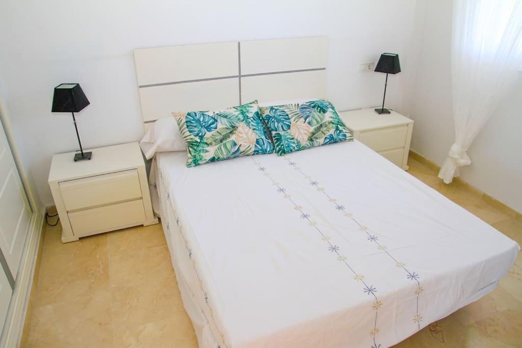 דירות סן לואיס דה סביניאס Atico Con Gran Terraza A 50 Metros De La Playa De Casares מראה חיצוני תמונה